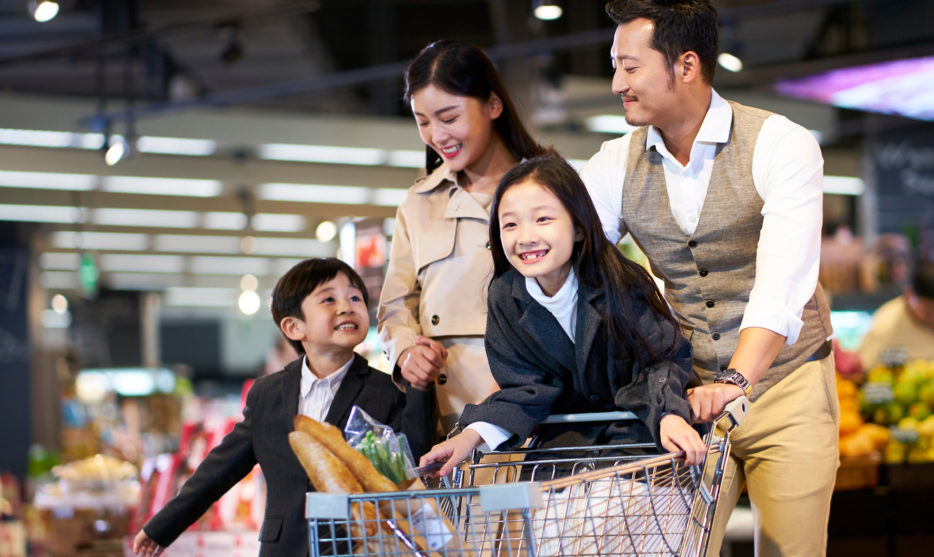 家族の買い物イメージ